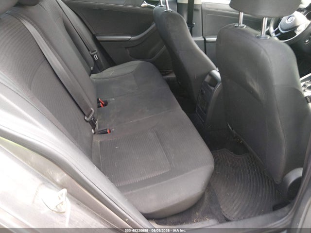 Продаж на аукціоні авто 2015 Volkswagen Jetta 2.0l S, vin: 3VW2K7AJ6FM310577, номер лоту: 45330658