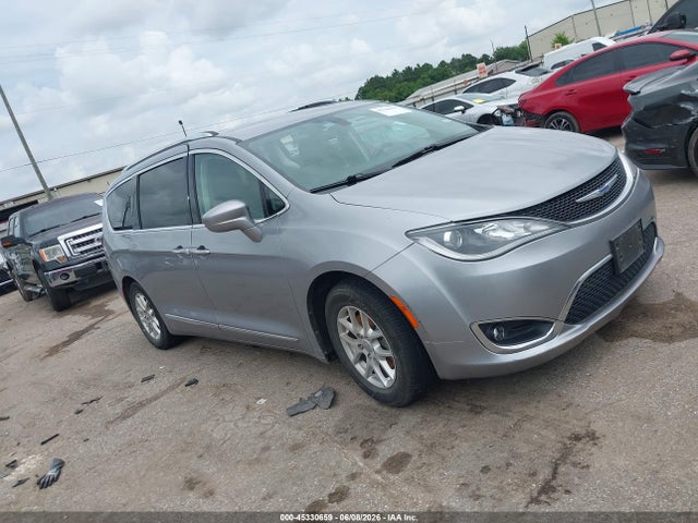 2020 Chrysler Pacifica Touring L მანქანა იყიდება აუქციონზე, vin: 2C4RC1BGXLR123510, აუქციონის ნომერი: 45330659