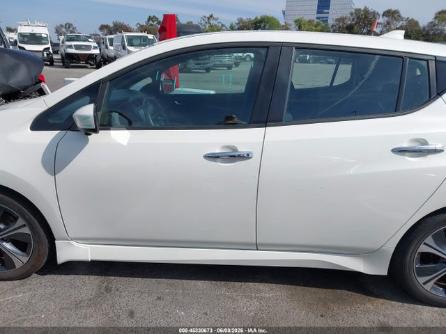 1N4AZ1CV2NC563537 Nissan Leaf Sv 40 Kwh