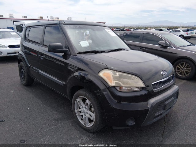 45330674 :رقم المزاد ، KNDJT2A21B7197519 vin ، 2011 Kia Soul + مزاد بيع