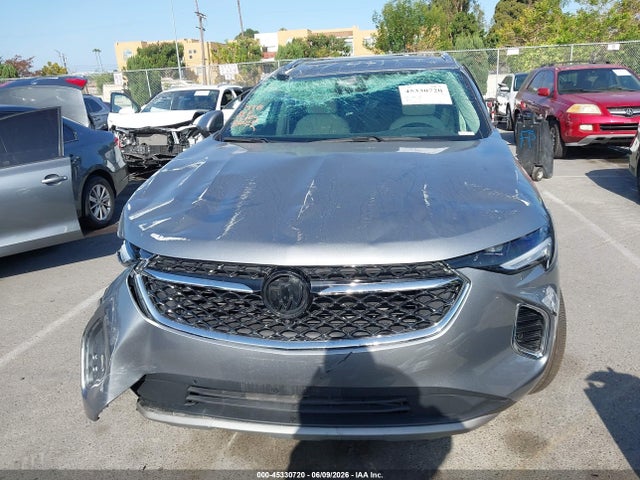 LRBFZSR42PD143809 Buick Envision Avenir Awd