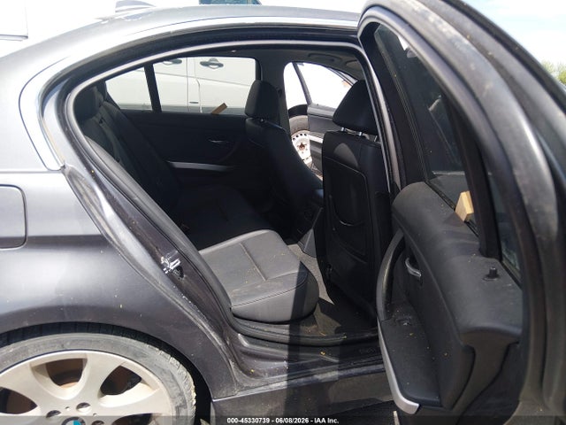 45330739 :رقم المزاد ، WBAVB33566PS18515 vin ، 2006 Bmw 330i مزاد بيع