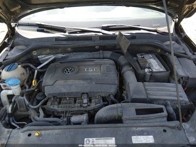 2015 Volkswagen Jetta 1.8t Se მანქანა იყიდება აუქციონზე, vin: 3VWD17AJ1FM320011, აუქციონის ნომერი: 45330746