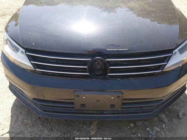 2015 Volkswagen Jetta 1.8t Se მანქანა იყიდება აუქციონზე, vin: 3VWD17AJ1FM320011, აუქციონის ნომერი: 45330746