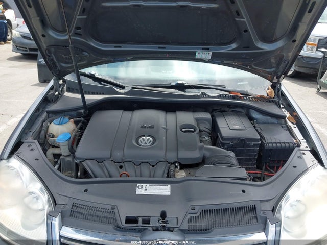 2010 Volkswagen Jetta S მანქანა იყიდება აუქციონზე, vin: 3VWJZ7AJXAM021086, აუქციონის ნომერი: 45330758