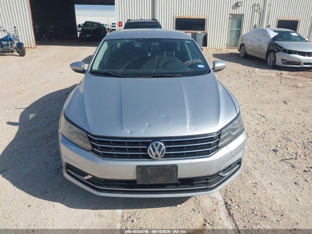Aukcja sprzedaży 2018 Volkswagen Passat 2.0t R-line/2.0t S, vin: 1VWAA7A37JC004045, numer aukcji: 45330766