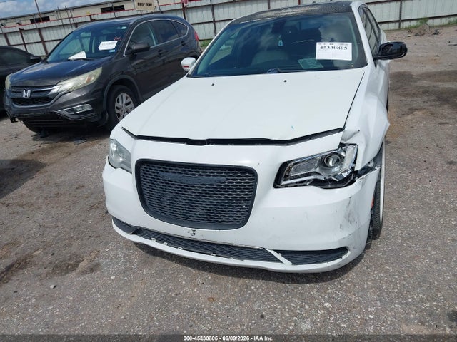 Продажа на аукционе авто 2017 Chrysler 300 Limited, vin: 2C3CCAAG6HH662215, номер лота: 45330805