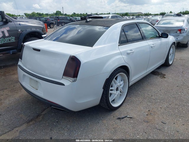 Продажа на аукционе авто 2017 Chrysler 300 Limited, vin: 2C3CCAAG6HH662215, номер лота: 45330805