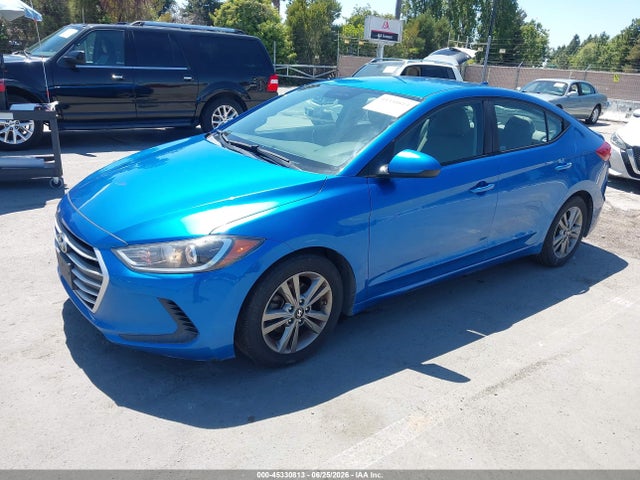 Hyundai ELANTRA SE 2017 5NPD84LF8HH172437 Image 2