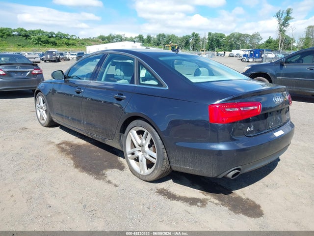 45330823 :رقم المزاد ، WAUGFAFC8FN038489 vin ، 2015 Audi A6 2.0t Premium مزاد بيع