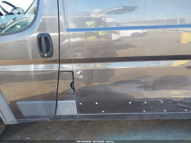 3C6TRVDG8JE154821 RAM Promaster 2500 High Roof 159 Wb