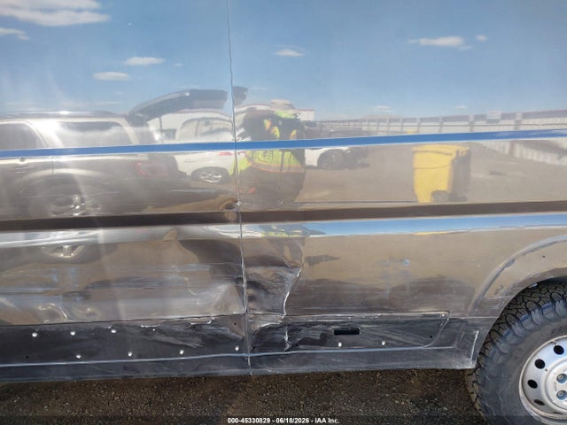 3C6TRVDG8JE154821 RAM Promaster 2500 High Roof 159 Wb