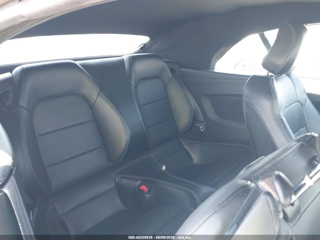1FATP8FF8J5177330 Ford Mustang Gt Premium