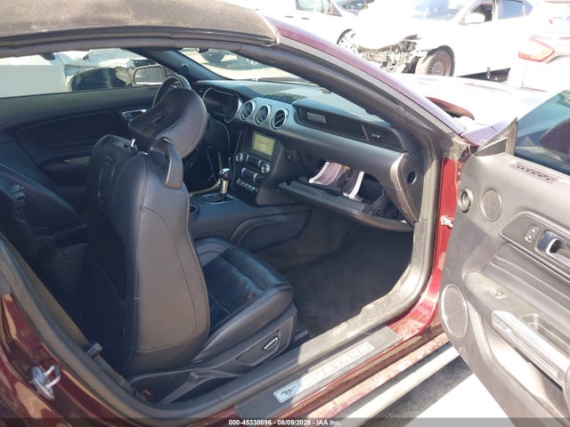 45330896 :رقم المزاد ، 1FATP8UH9J5139416 vin ، 2018 Ford Mustang Ecoboost Premium مزاد بيع
