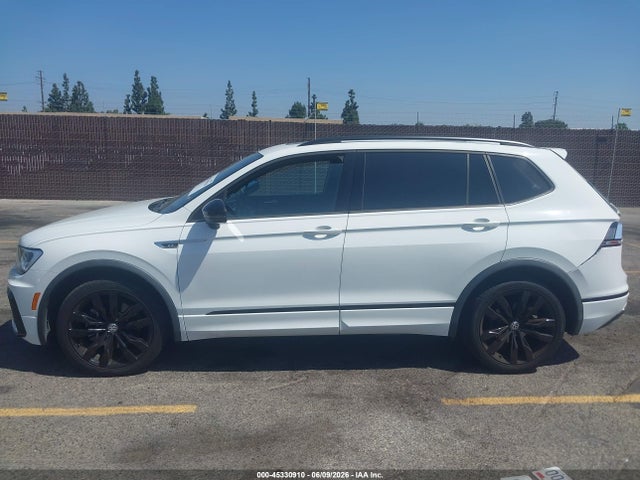 3VV3B7AX8MM020867 Volkswagen Tiguan 2.0t Se/2.0t Se R-line Black/2.0t Sel