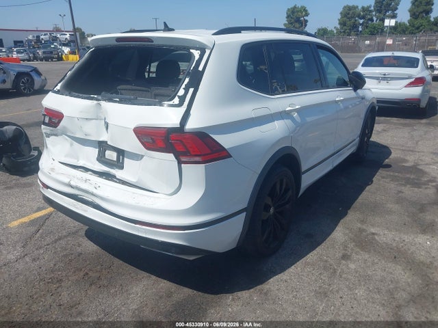 3VV3B7AX8MM020867 Volkswagen Tiguan 2.0t Se/2.0t Se R-line Black/2.0t Sel