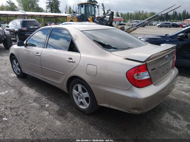 45330913 :رقم المزاد ، JTDBF30K620018032 vin ، 2002 Toyota Camry Se مزاد بيع