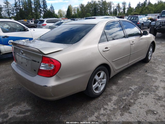 45330913 :رقم المزاد ، JTDBF30K620018032 vin ، 2002 Toyota Camry Se مزاد بيع