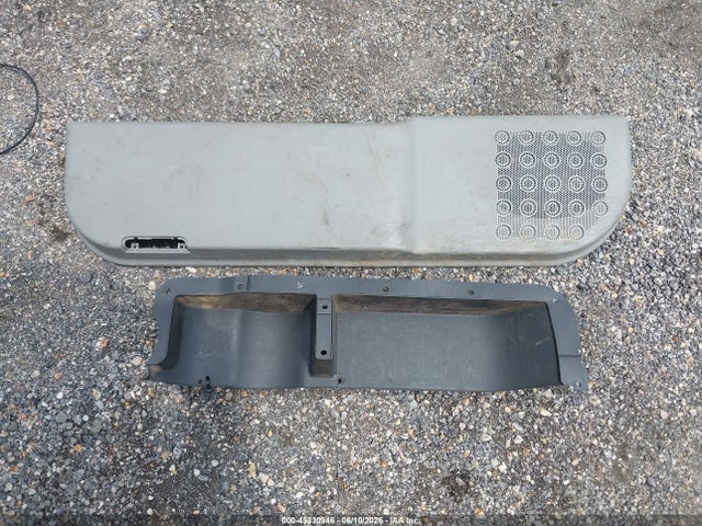 45330946 :رقم المزاد ، 1N6AA07B84N567068 vin ، 2004 Nissan Titan Le مزاد بيع