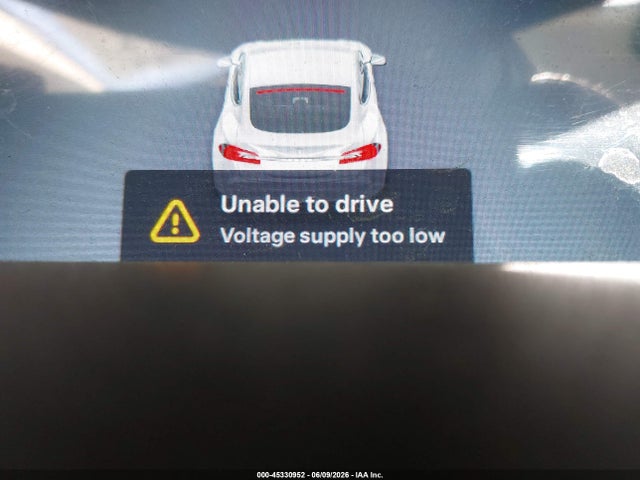 2014 Tesla Model S მანქანა იყიდება აუქციონზე, vin: 5YJSA1S15EFP60466, აუქციონის ნომერი: 45330952