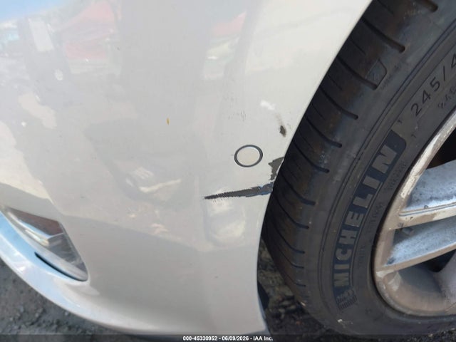 2014 Tesla Model S მანქანა იყიდება აუქციონზე, vin: 5YJSA1S15EFP60466, აუქციონის ნომერი: 45330952