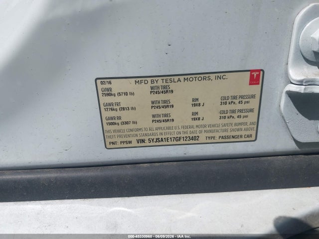 Tesla MODEL S 2016 5YJSA1E17GF123402 Image 9