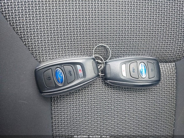 JF2GTAEC4P8225551 Subaru Crosstrek Premium