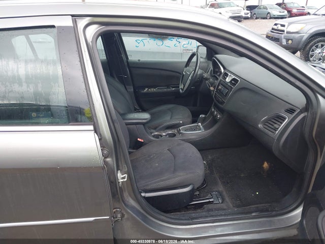 Продажа на аукционе авто 2013 Chrysler 200 Touring, vin: 1C3CCBBB9DN732297, номер лота: 45330978