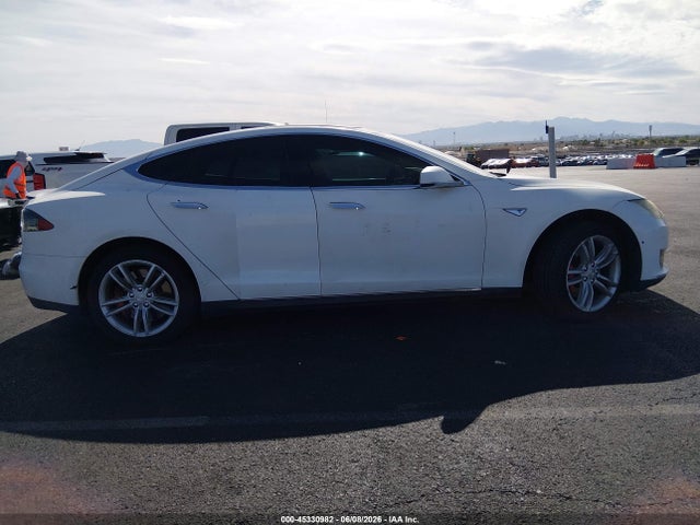 Tesla Model S 70d/85d/p85d 2015 5YJSA1H23FFP77297 Image 14