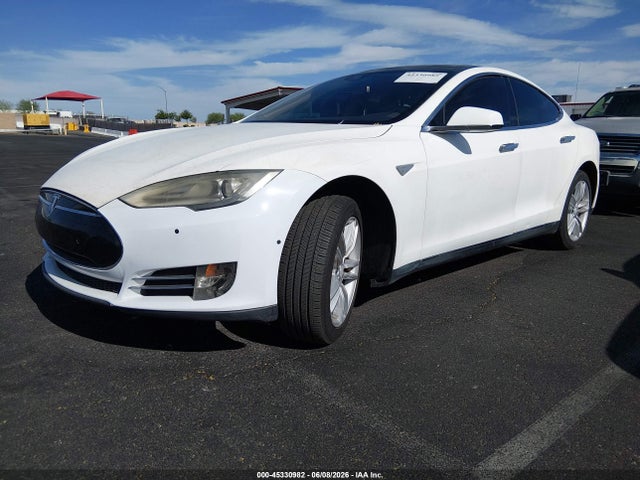 Tesla Model S 70d/85d/p85d 2015 5YJSA1H23FFP77297 Image 2