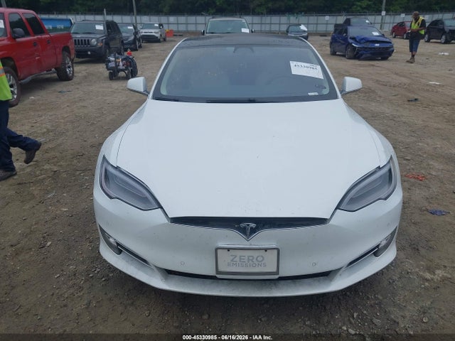 Продаж на аукціоні авто 2018 Tesla Model S 100d/75d/p100d, vin: 5YJSA1E2XJF240102, номер лоту: 45330985