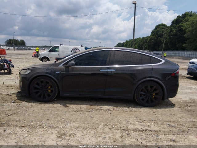 Продаж на аукціоні авто 2016 Tesla Model X 60d/70d/75d/90d, vin: 5YJXCAE27GF002457, номер лоту: 45330991