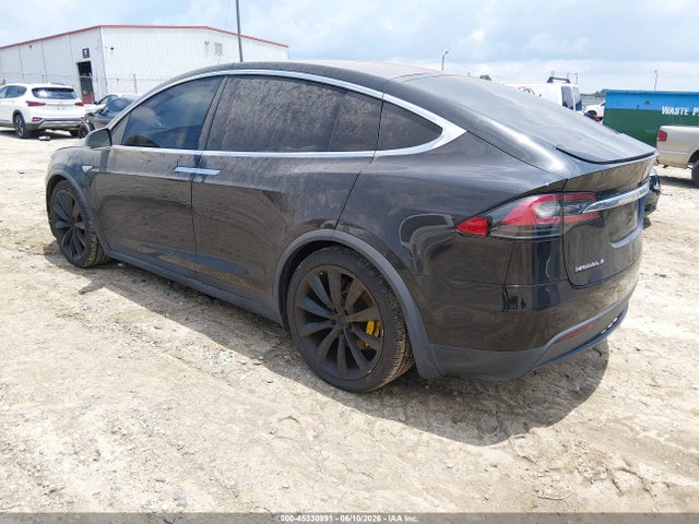Продаж на аукціоні авто 2016 Tesla Model X 60d/70d/75d/90d, vin: 5YJXCAE27GF002457, номер лоту: 45330991