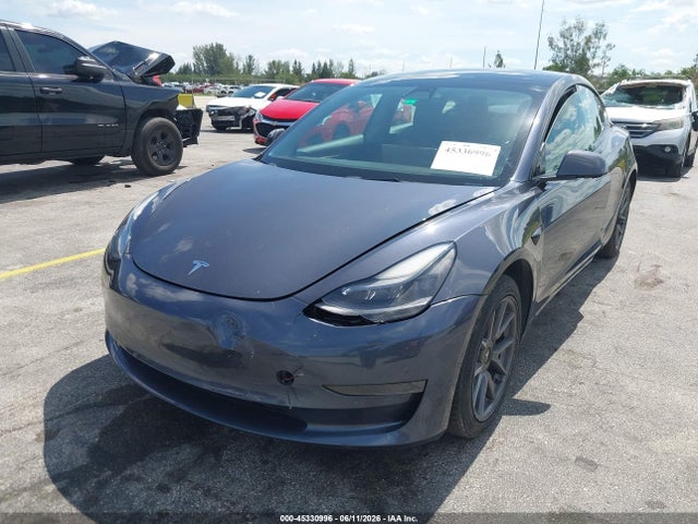 Tesla Model 3 Standard Range Plus Rear-wheel Drive 2021 5YJ3E1EA3MF095165 Image 6