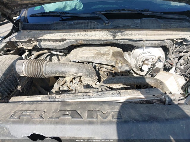 1C6SRFFT5LN110334 RAM 1500 Big Horn 4x4 5&#039;7 Box