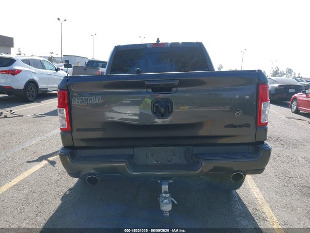 1C6SRFFT5LN110334 RAM 1500 Big Horn 4x4 5&#039;7 Box