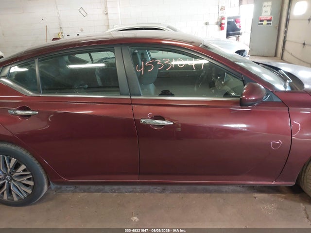 Продаж на аукціоні авто 2023 Nissan Altima Sv Fwd, vin: 1N4BL4DV3PN383125, номер лоту: 45331047