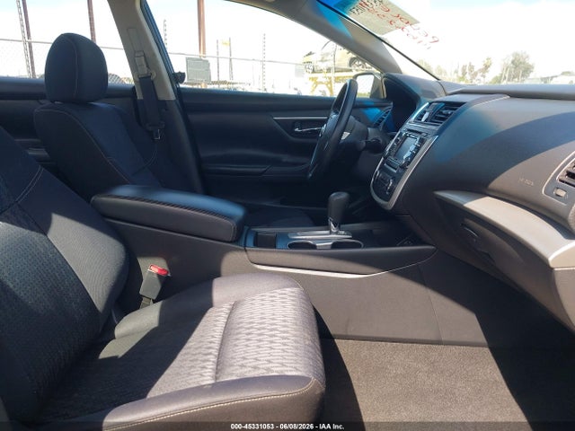 Aukcja sprzedaży 2016 Nissan Altima 2.5/2.5 S/2.5 Sl/2.5 Sr/2.5 Sv, vin: 1N4AL3AP3GC195647, numer aukcji: 45331053