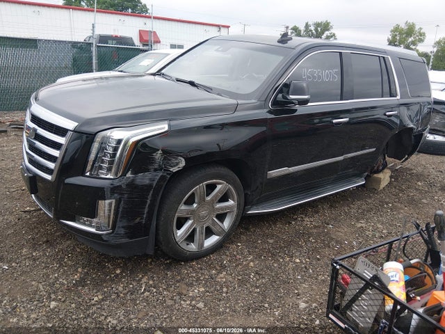 45331075 :رقم المزاد ، 1GYS4BKJ3HR362517 vin ، 2017 Cadillac Escalade Luxury مزاد بيع