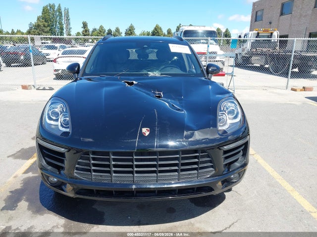 Porsche Macan Sport Edition 2018 WP1AA2A54JLB16582 Image 12