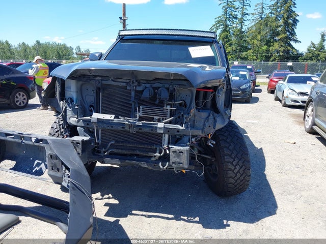 3TMCZ5AN5KM281593 Toyota Tacoma Sr V6