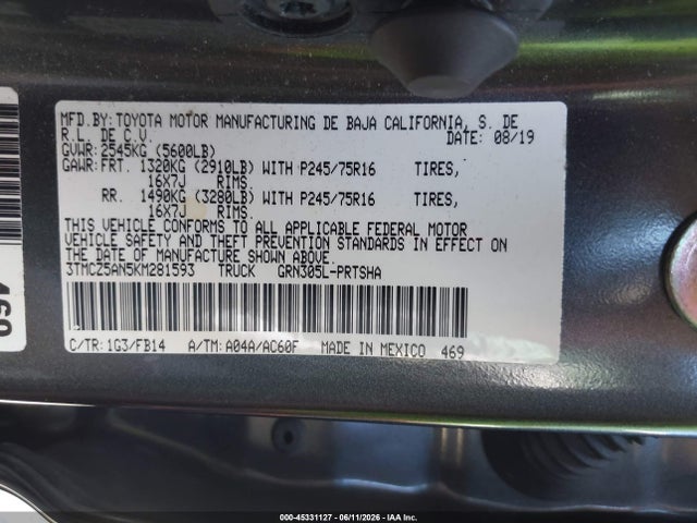 3TMCZ5AN5KM281593 Toyota Tacoma Sr V6