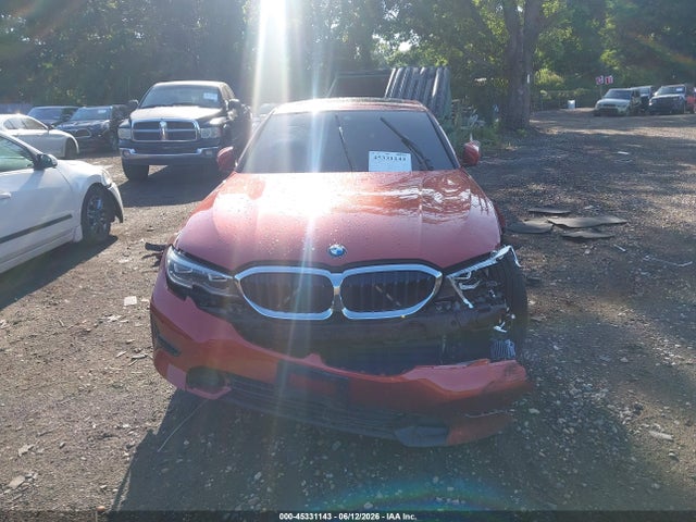 45331143 :رقم المزاد ، 3MW5R7J00M8C02638 vin ، 2021 Bmw 330i Xdrive مزاد بيع
