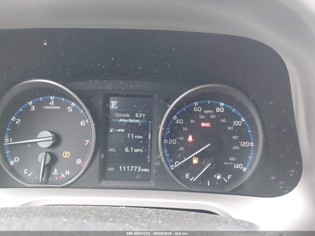 Toyota RAV4 LE 2017 JTMBFREV0HJ104736 Image 7