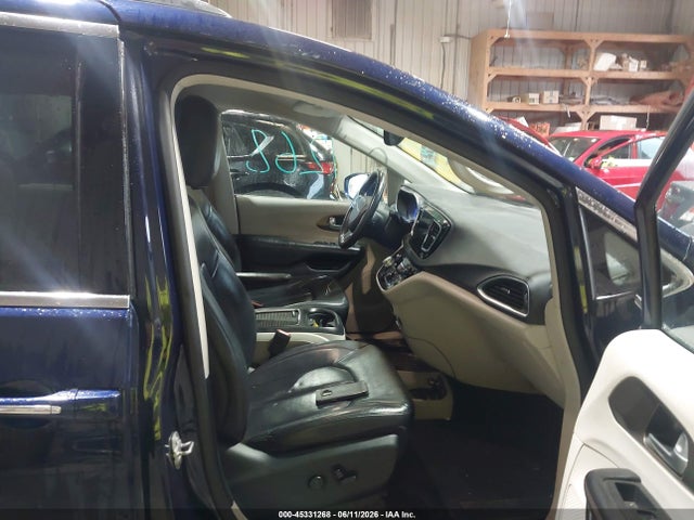 Aukcja sprzedaży 2017 Chrysler Pacifica Touring-l Plus, vin: 2C4RC1EG5HR653810, numer aukcji: 45331268