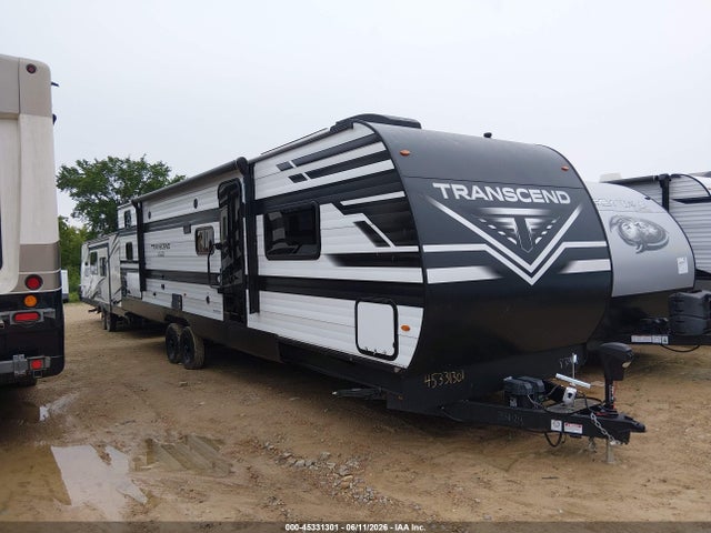 45331301 :رقم المزاد ، 573TT3722R8830578 vin ، 2024 Grand Design Transcend مزاد بيع
