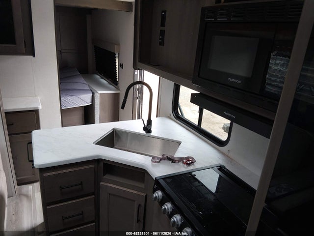Продаж на аукціоні авто 2024 Grand Design Transcend, vin: 573TT3722R8830578, номер лоту: 45331301