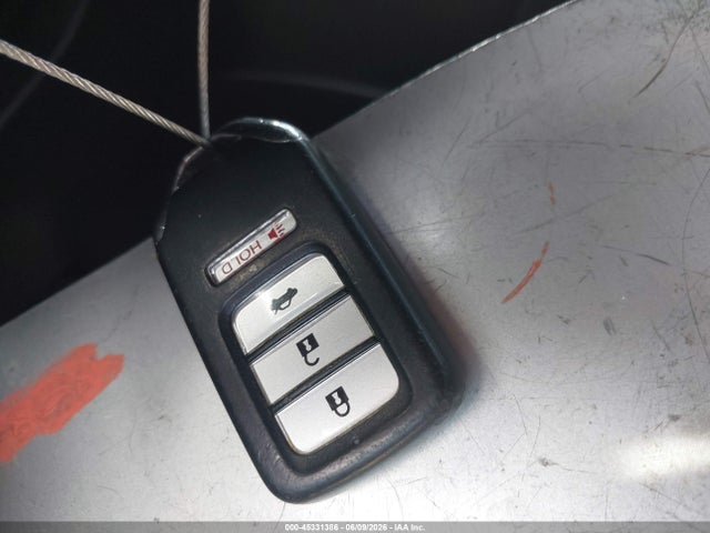 45331386 :رقم المزاد ، 1HGCT2B86EA004981 vin ، 2014 Honda Accord Ex-l V-6 مزاد بيع