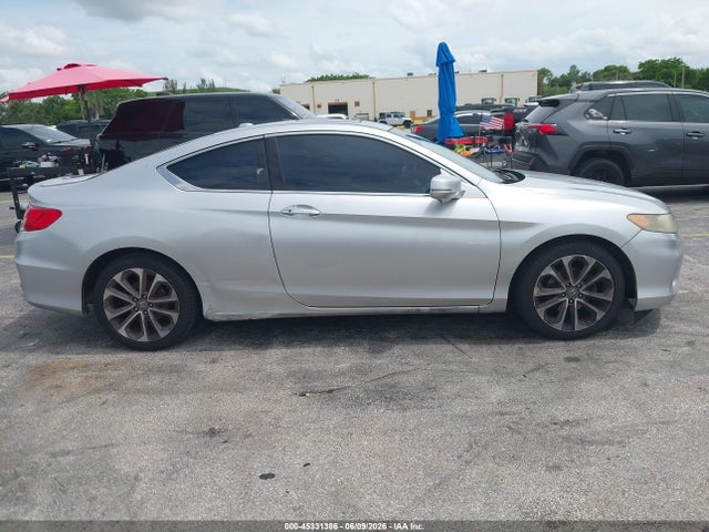 45331386 :رقم المزاد ، 1HGCT2B86EA004981 vin ، 2014 Honda Accord Ex-l V-6 مزاد بيع