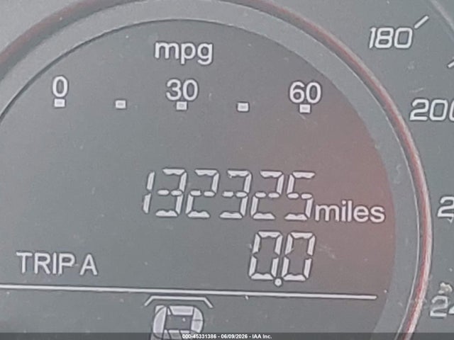 45331386 :رقم المزاد ، 1HGCT2B86EA004981 vin ، 2014 Honda Accord Ex-l V-6 مزاد بيع